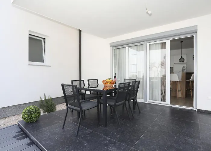 Anmalu With Jacuzzi * 피로바츠