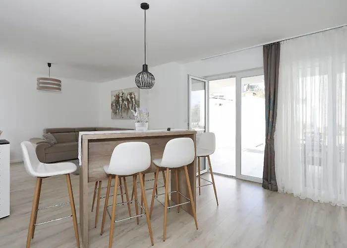 Anmalu With Jacuzzi * 피로바츠