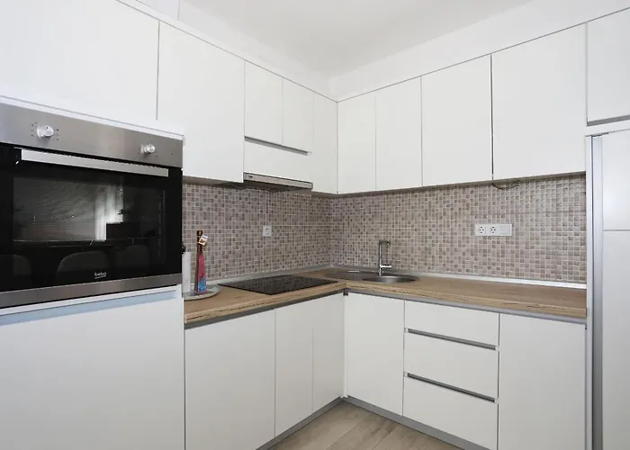 Anmalu With Jacuzzi *